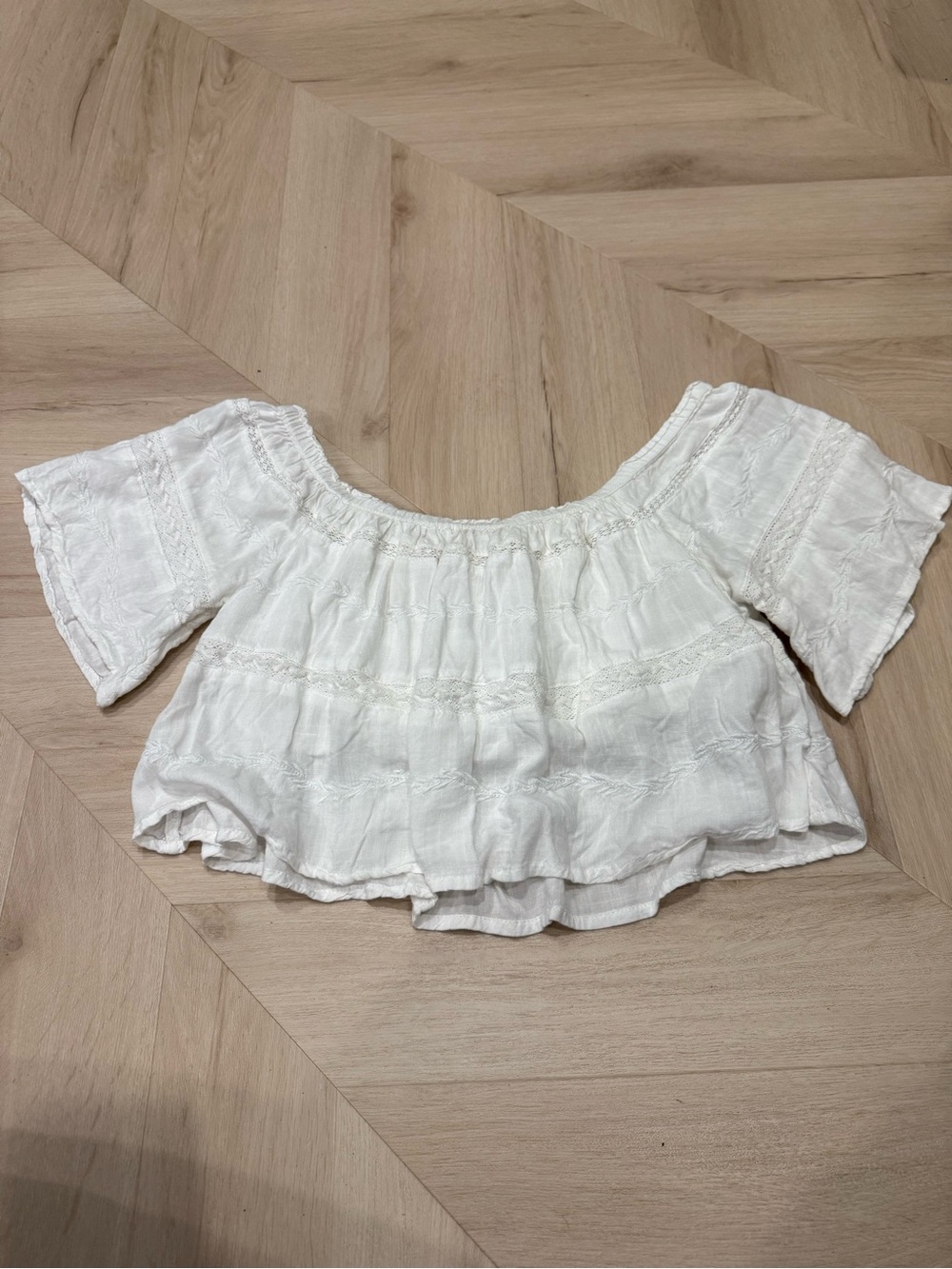 O'Neill White Off-Shoulder Crop Top with Lace Trim